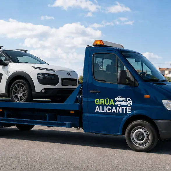 Nuestra gruas en alacant ofreciendo un servicio 24 horas